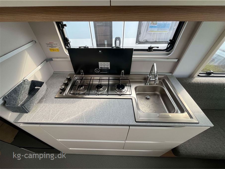 Adria Adora 613 UT Selected Edition