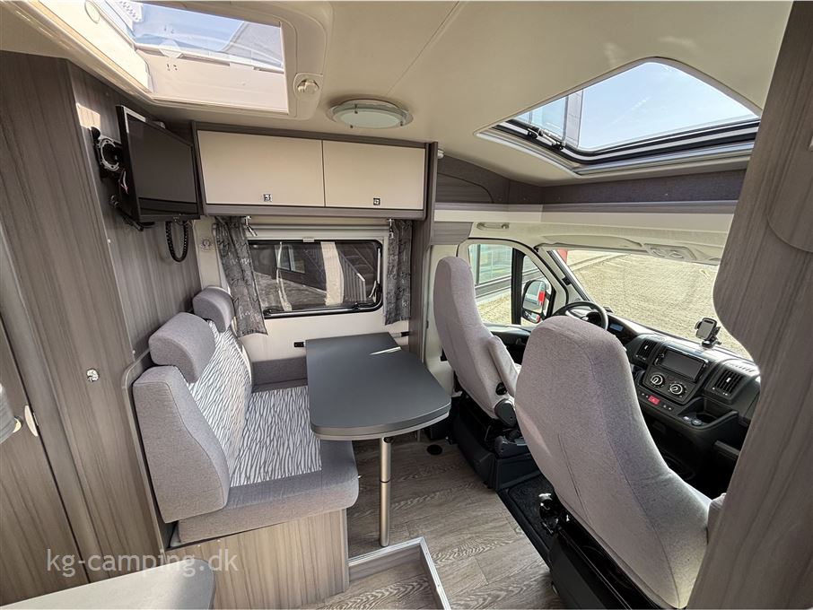 Hobby Optima On Tour V65 GE