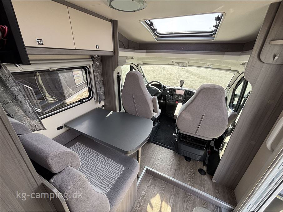 Hobby Optima On Tour V65 GE
