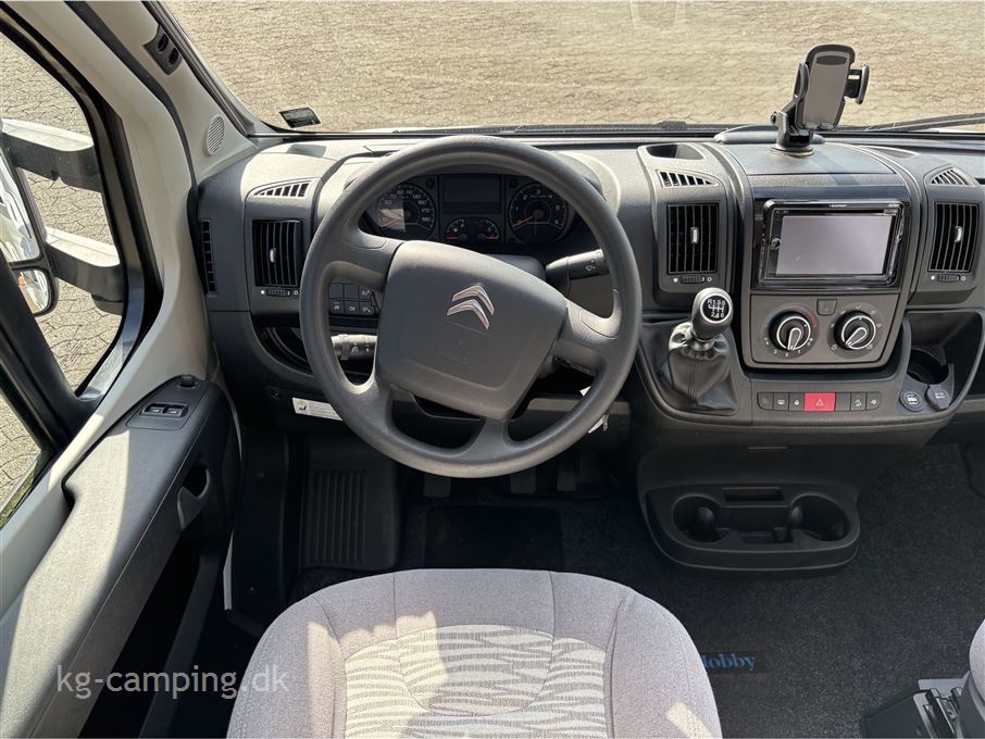 Hobby Optima On Tour V65 GE