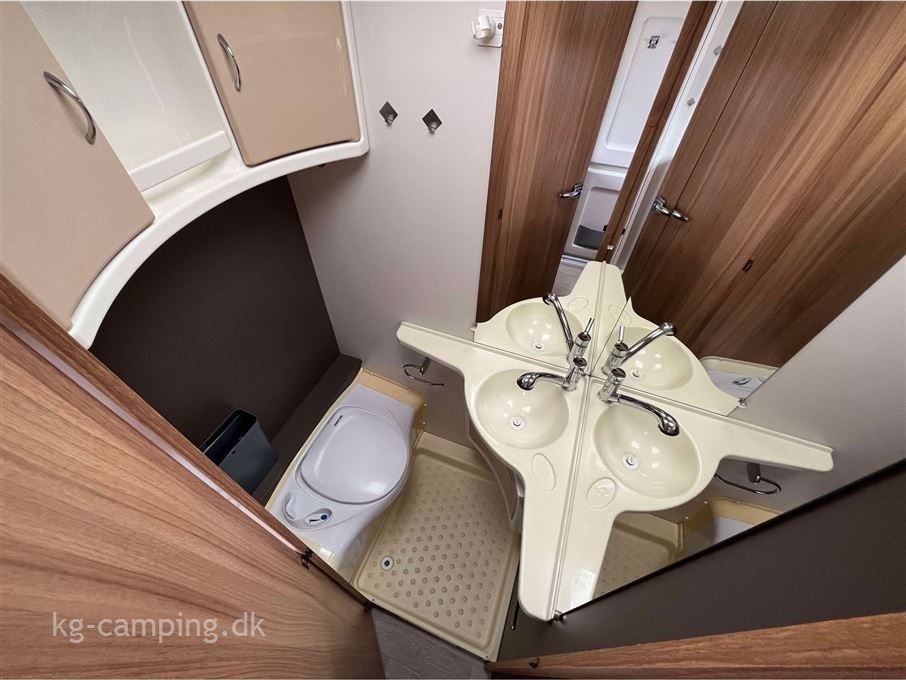 Caravelair Antares Style 400