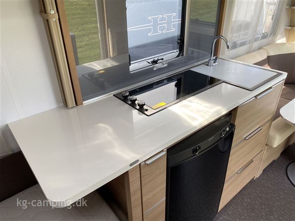 Adria Adora 472 UP