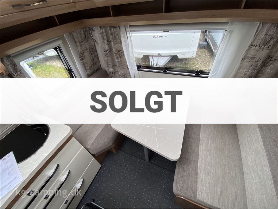 Hobby De Luxe 400 SFE