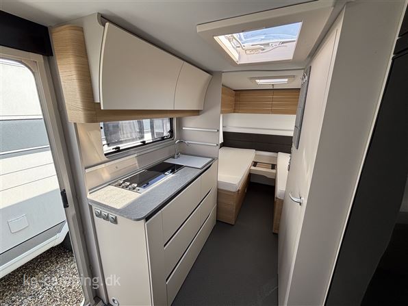 Adria Adora 542 UL