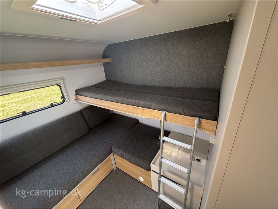 Adria Adora 673 PK Twin