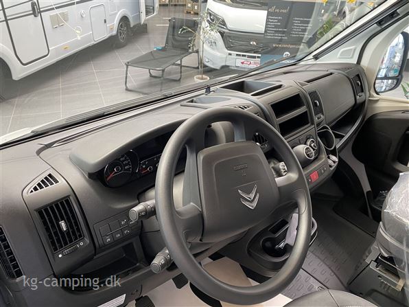 Adria Coral AXESS 650 DL