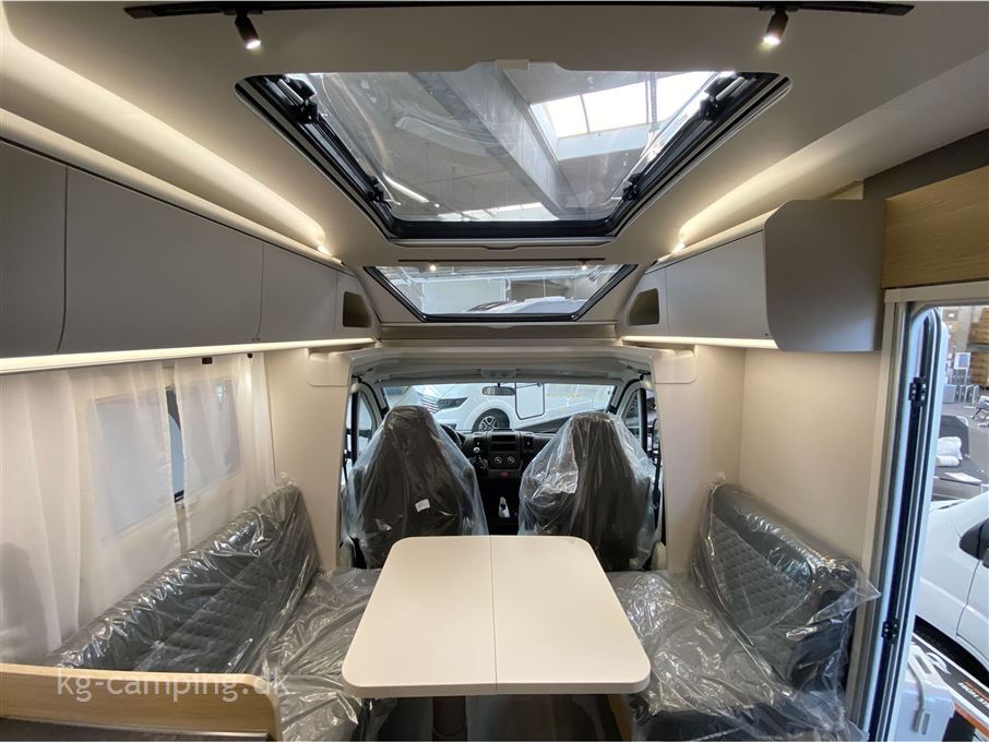Adria Coral AXESS 650 DL