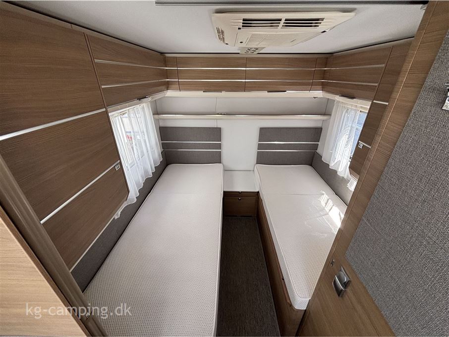 Adria Adora 502 UL Supreme Edition