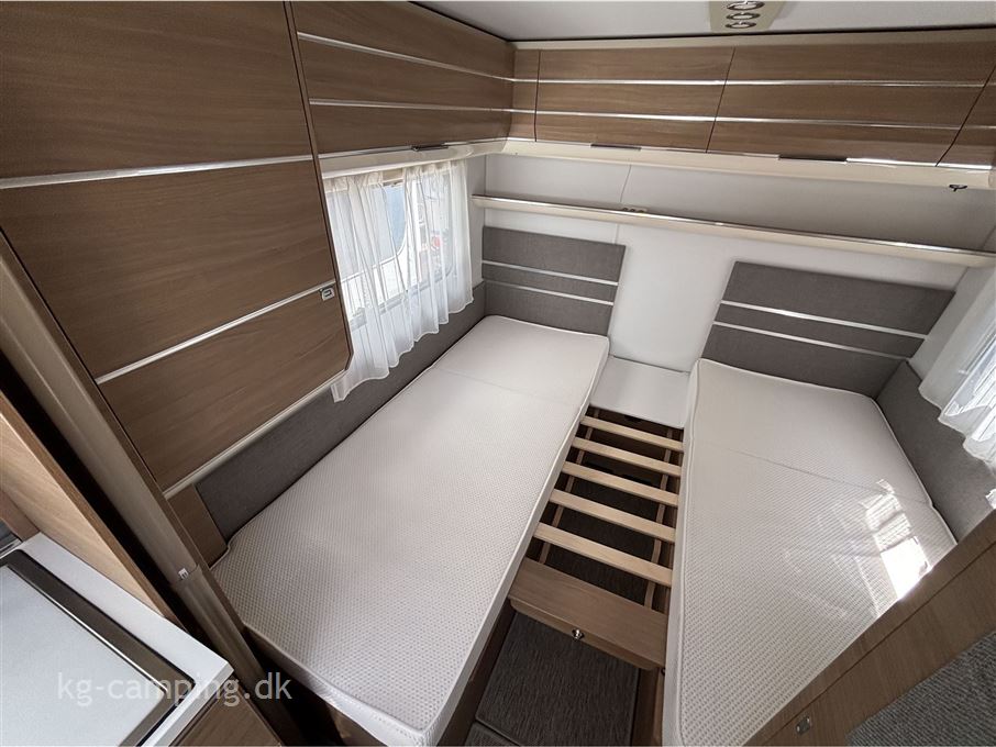 Adria Adora 502 UL Supreme Edition