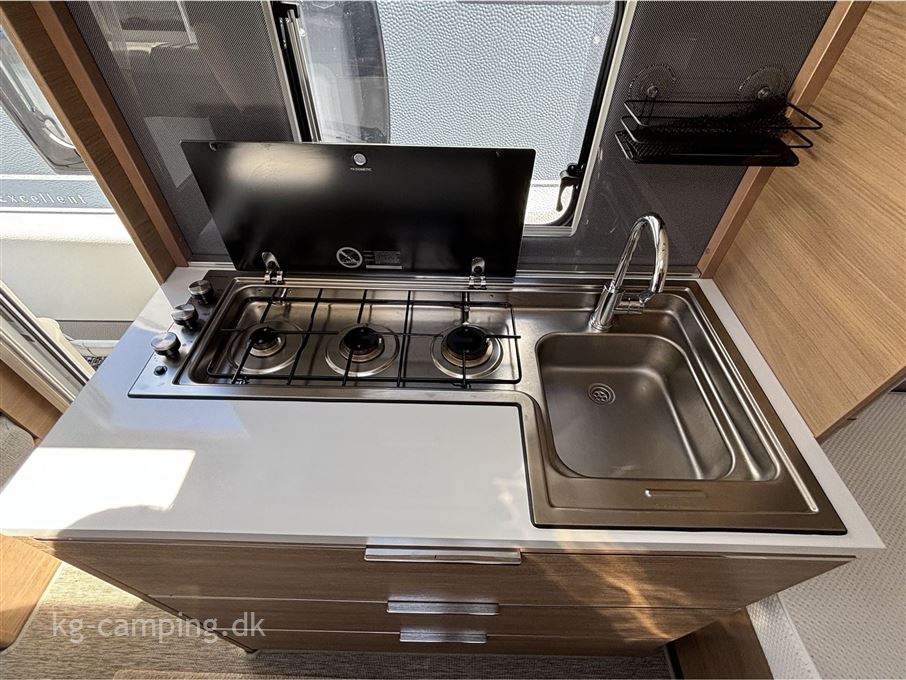 Adria Adora 502 UL Supreme Edition