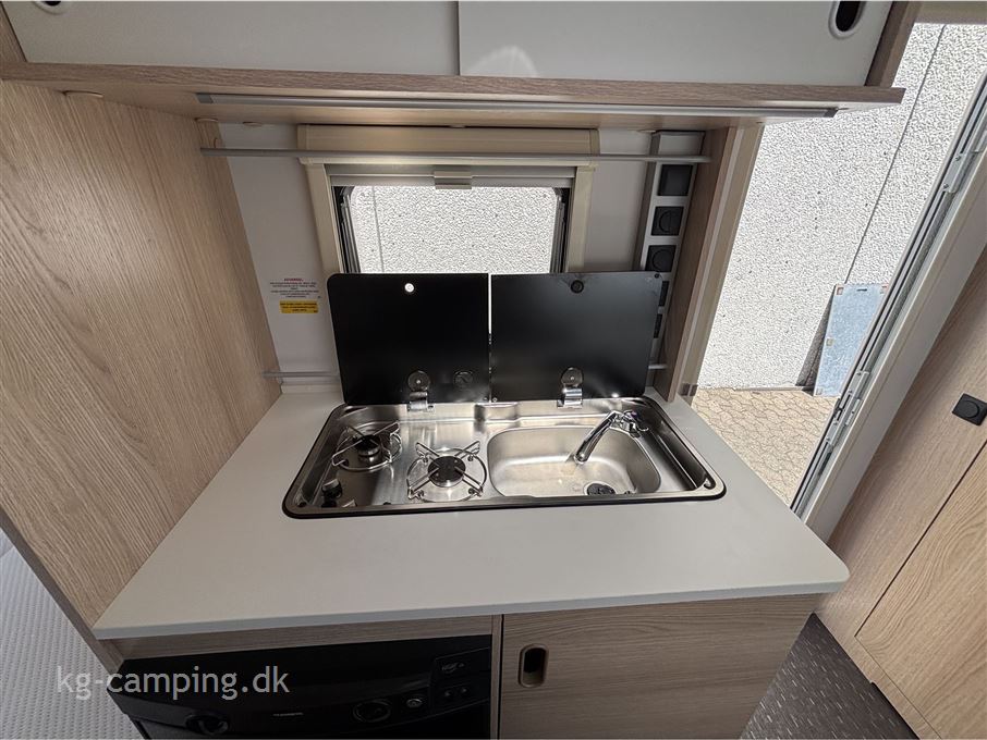 Adria Aviva 400 PS