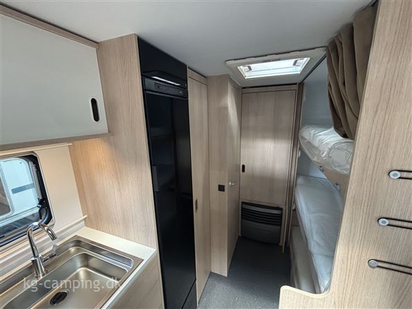 Adria Aviva 522 PT 3 køjer