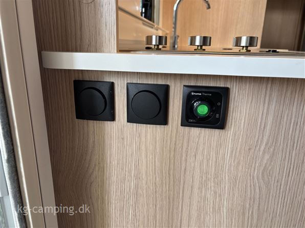 Adria Aviva 522 PT 3 køjer
