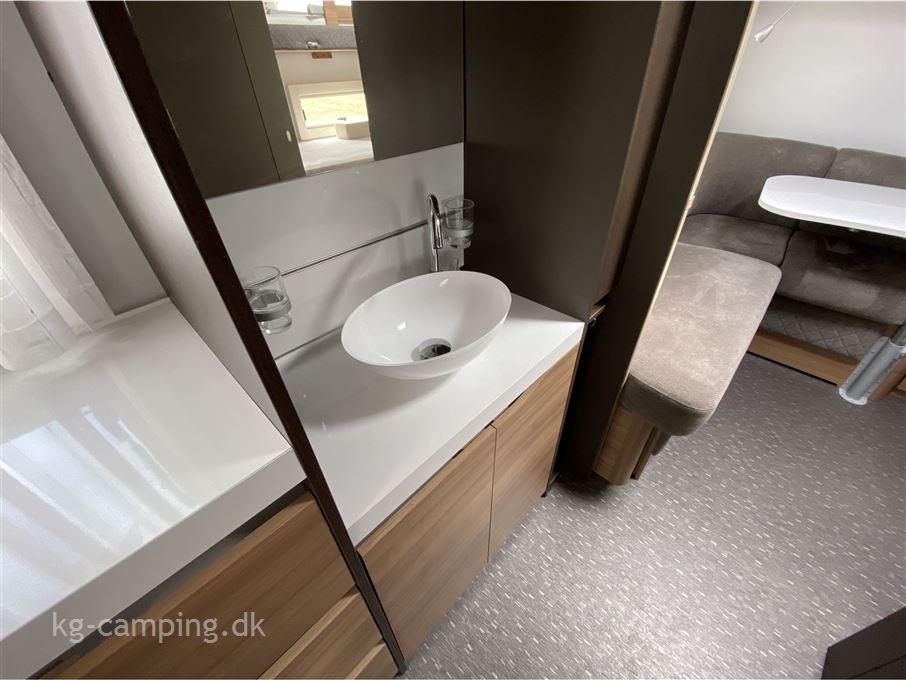 Adria Alpina 763 UK