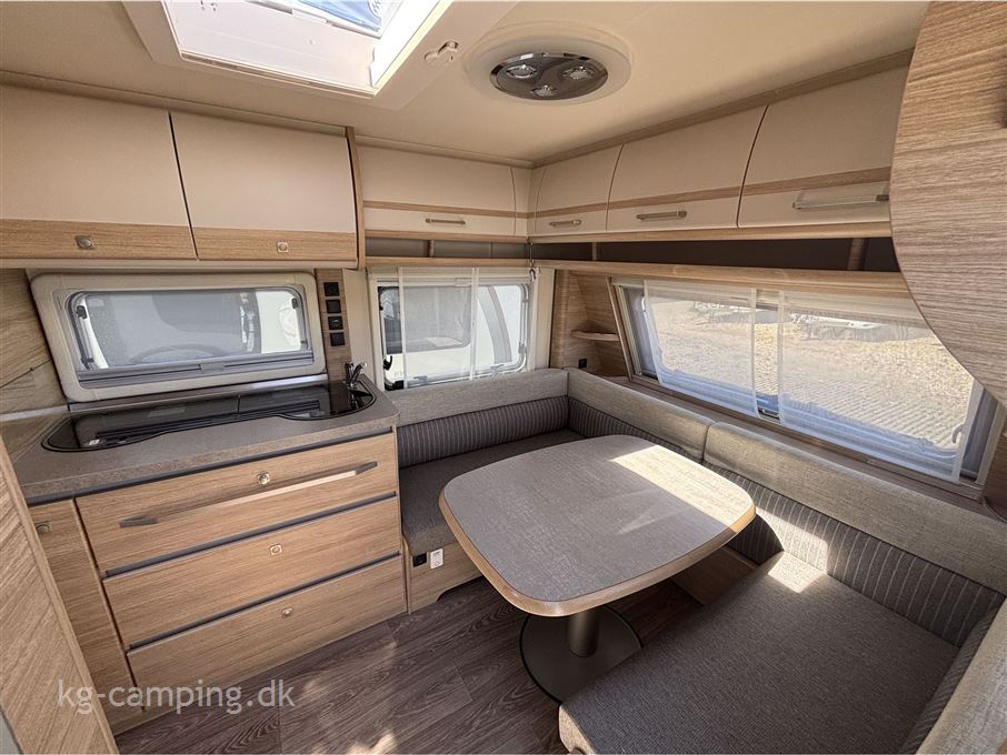 Fendt Bianco Activ 465 SFH