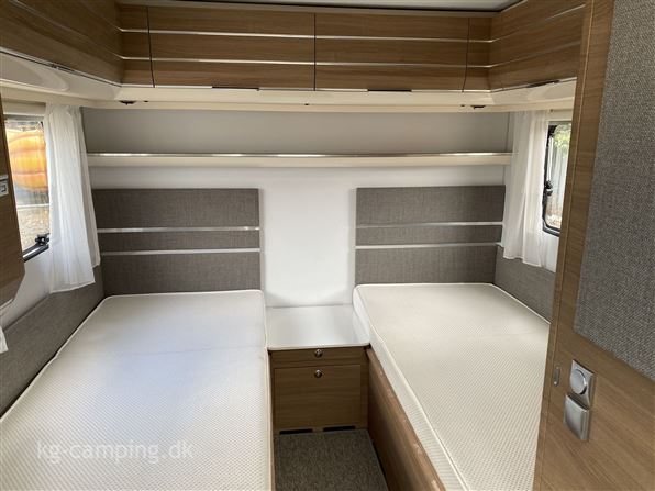 Adria Adora 502 UL Supreme Edition