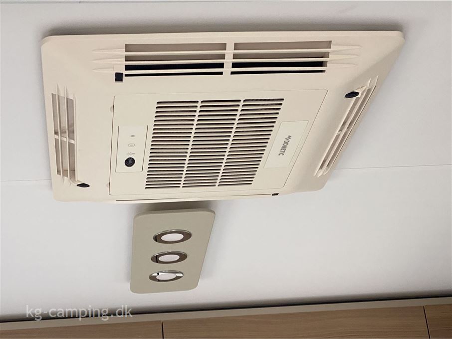 Adria Adora 502 UL Supreme Edition