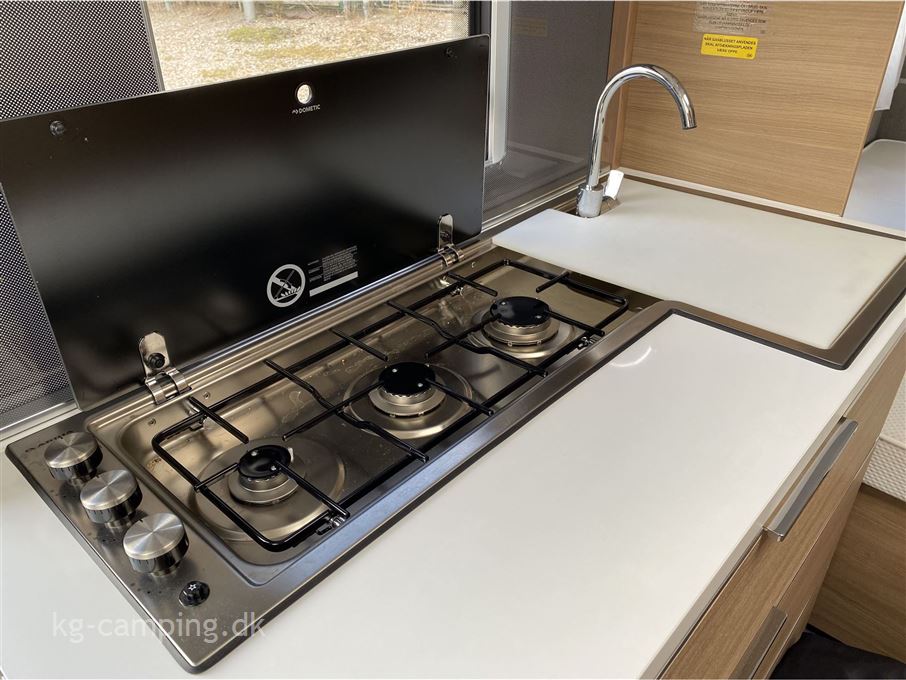 Adria Adora 502 UL Supreme Edition