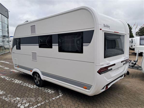 Hobby De Luxe 460 UFe DK LINE