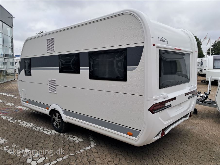 Hobby De Luxe 460 UFe DK LINE