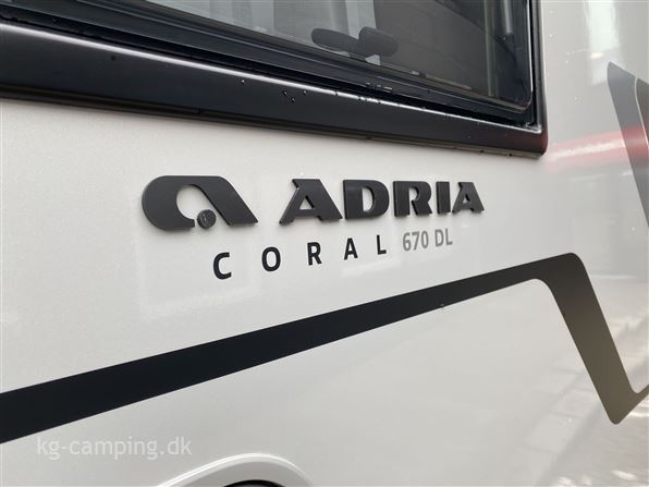 Adria Coral 670 DL