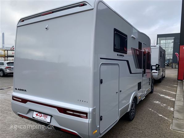 Adria Coral 670 DL