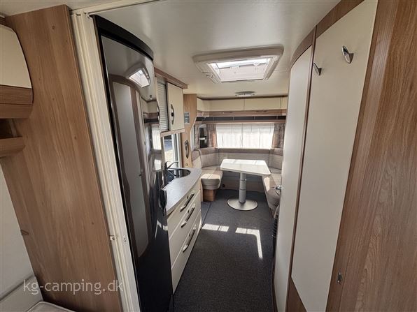 Hobby De Luxe 495 UL DK line