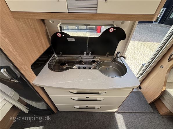 Hobby De Luxe 495 UL DK line