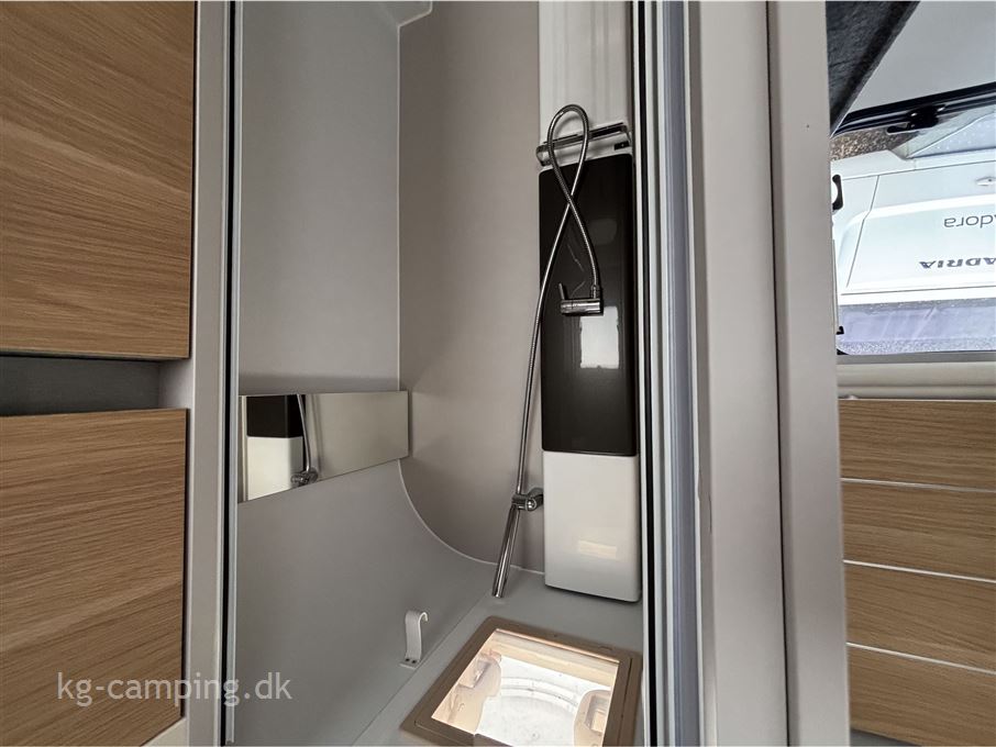 Adria Adora 572 UT Alde