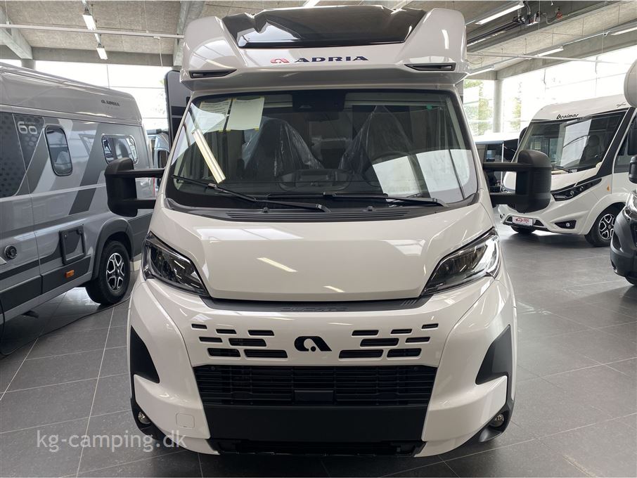 Adria Coral AXESS 650 DL