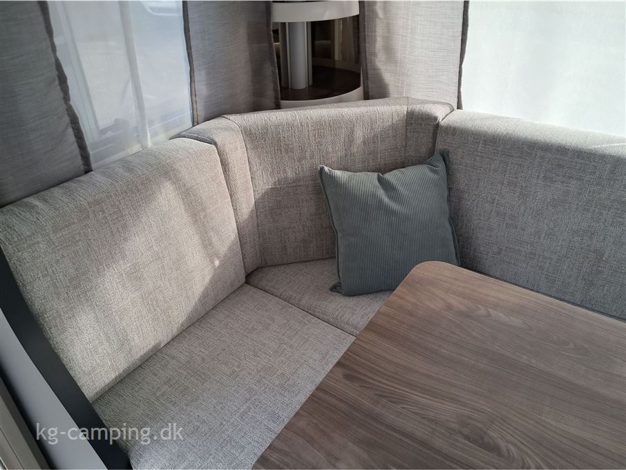 Hobby Excellent Edition 495 UL