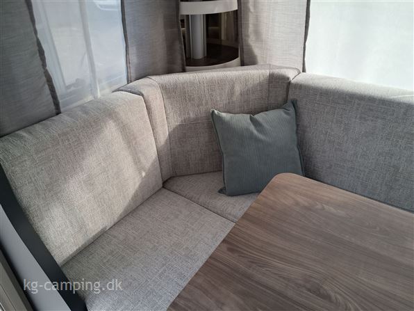 Hobby Excellent Edition 495 UL