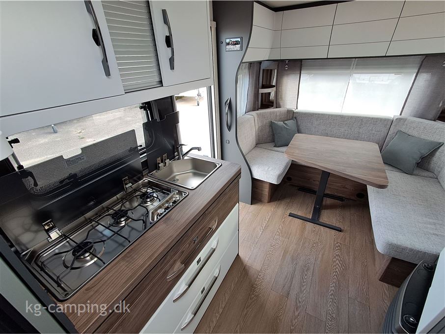 Hobby Excellent Edition 495 UL