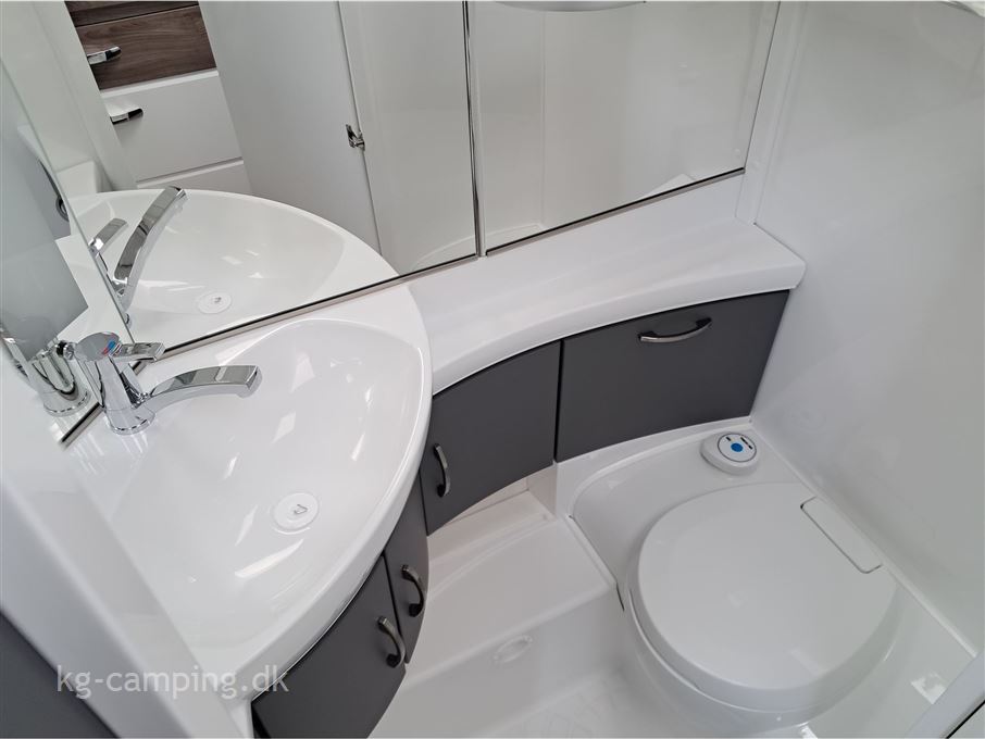 Hobby Excellent Edition 495 UL