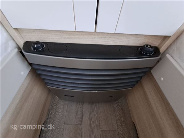 Hobby De Luxe 460 LU