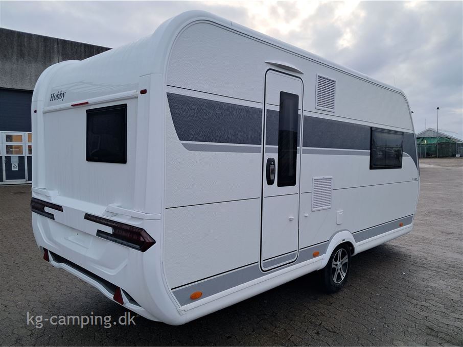 Hobby De Luxe 460 SFf