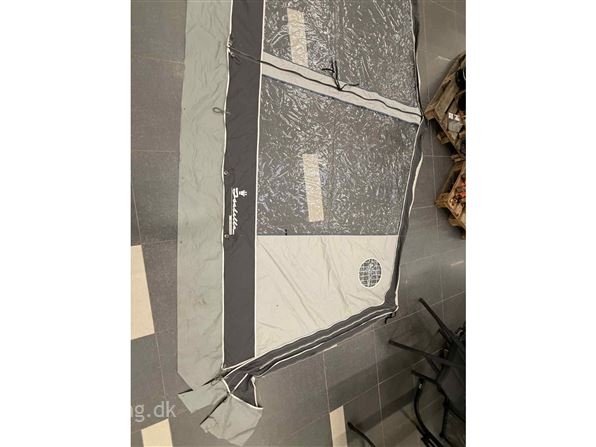 Isabella Sunshine front G19