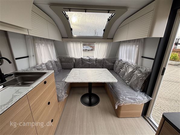 Adria Adora 663 UT Alde