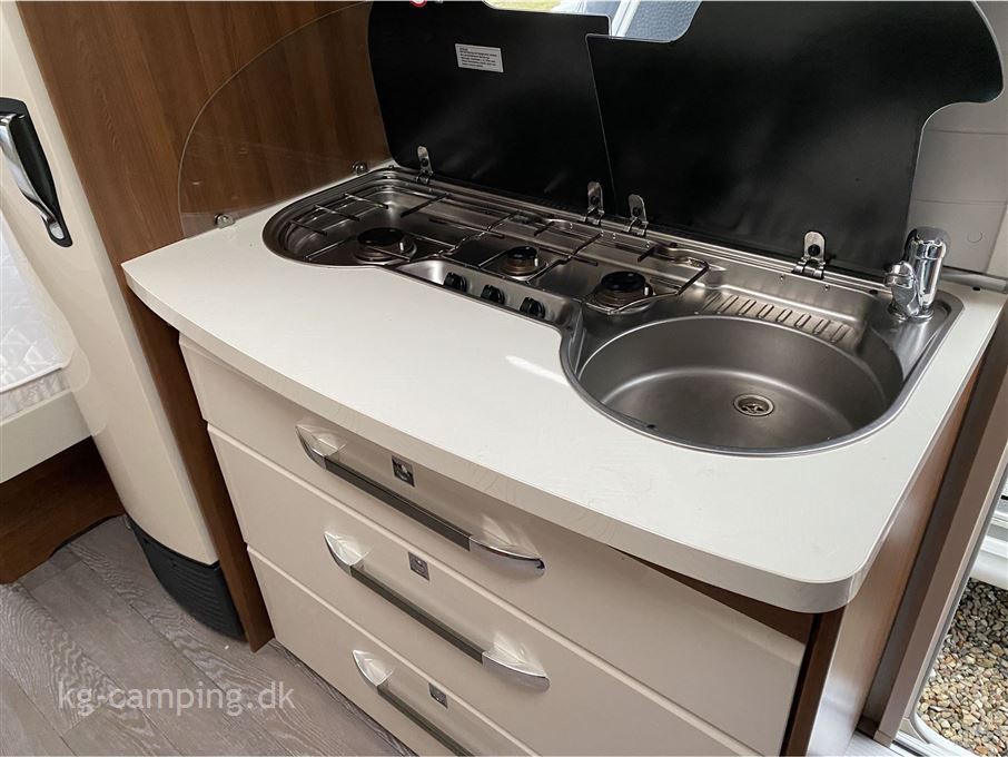 Hobby Excellent 495 UL