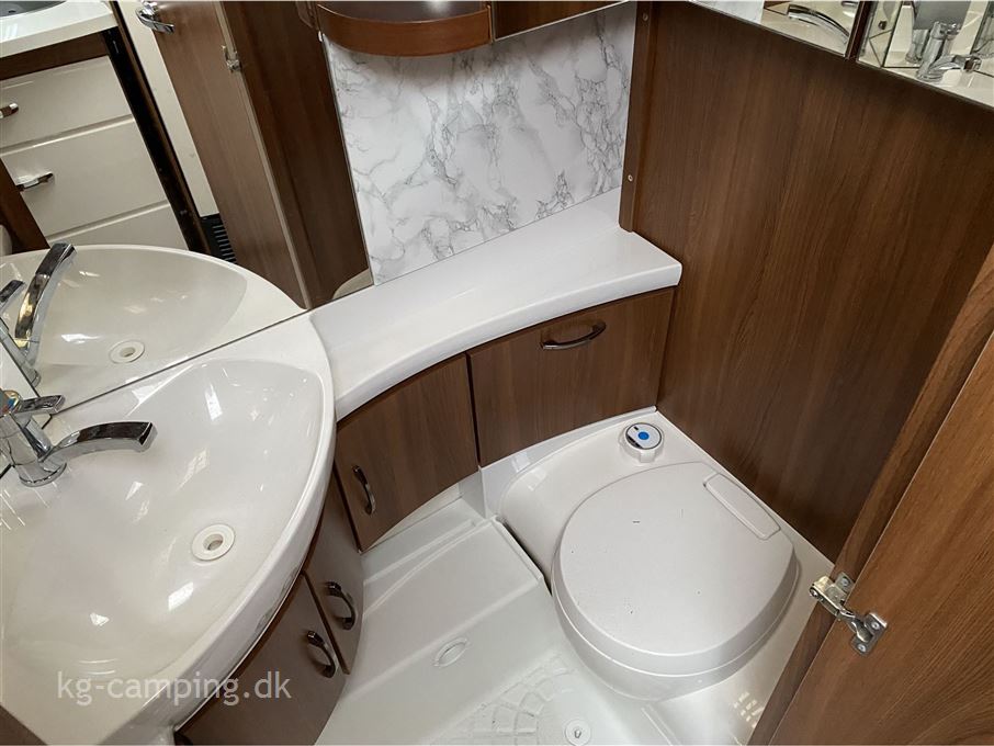 Hobby Excellent 495 UL