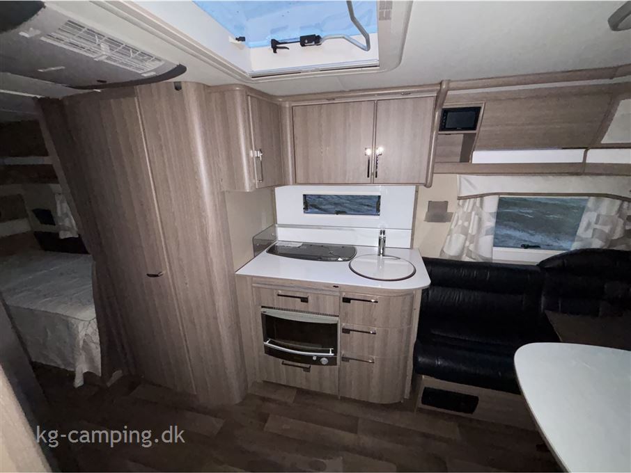 Kabe Royal 560 GLE KS