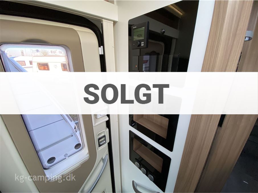 Adria Coral AXESS 670 SL