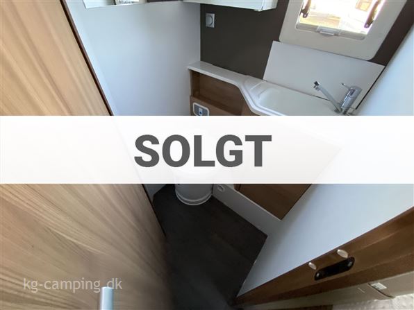 Adria Coral AXESS 670 SL