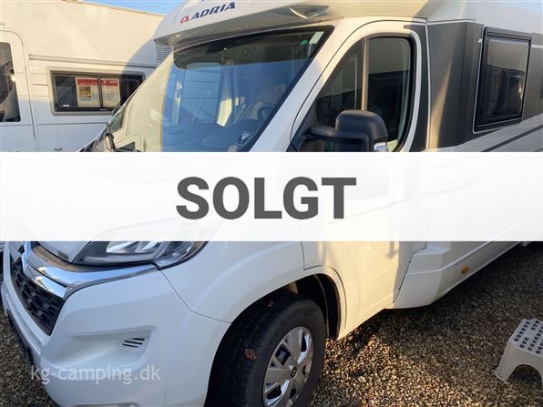 Adria Coral AXESS 670 SL