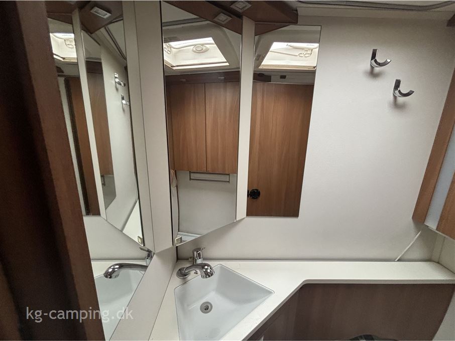 Kabe Royal IMPERIAL 560 XL KS