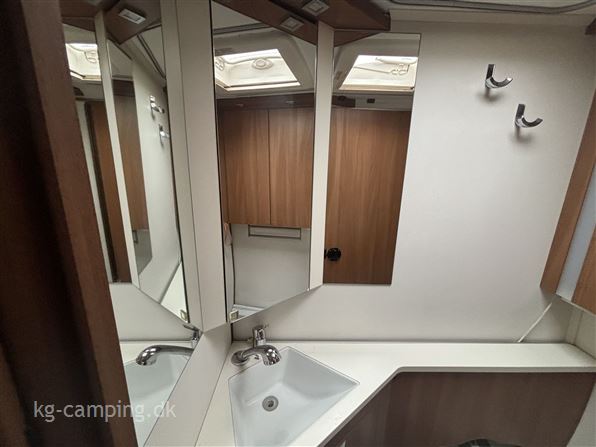 Kabe Royal IMPERIAL 560 XL KS