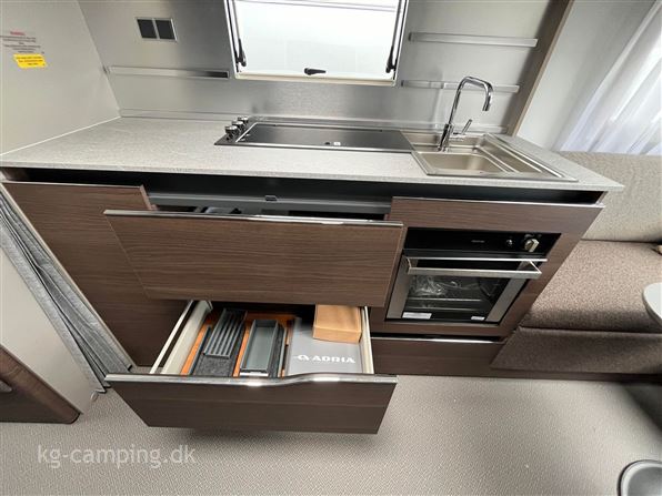 Adria Alpina 613 UT Alde Centralvarme