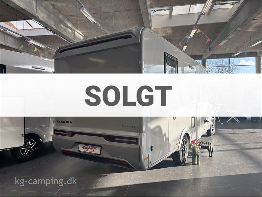 Adria Compact