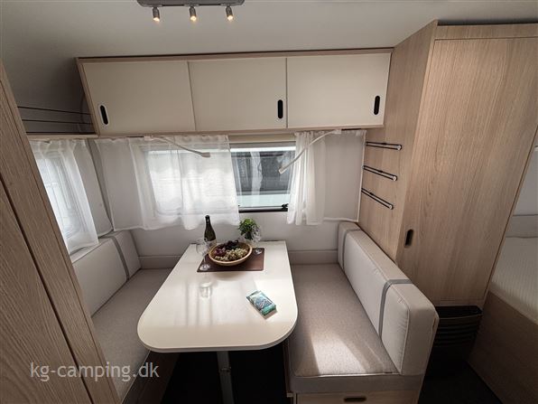 Adria Aviva 400 PS