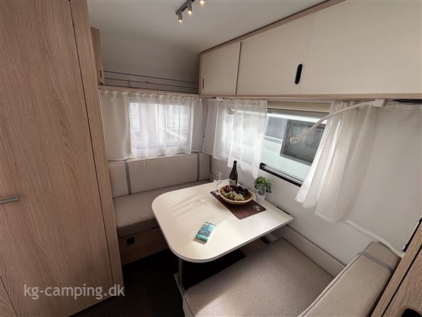 Adria Aviva 400 PS